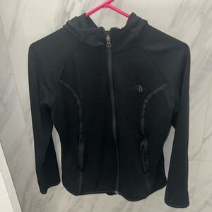 Woman’s north face jacket